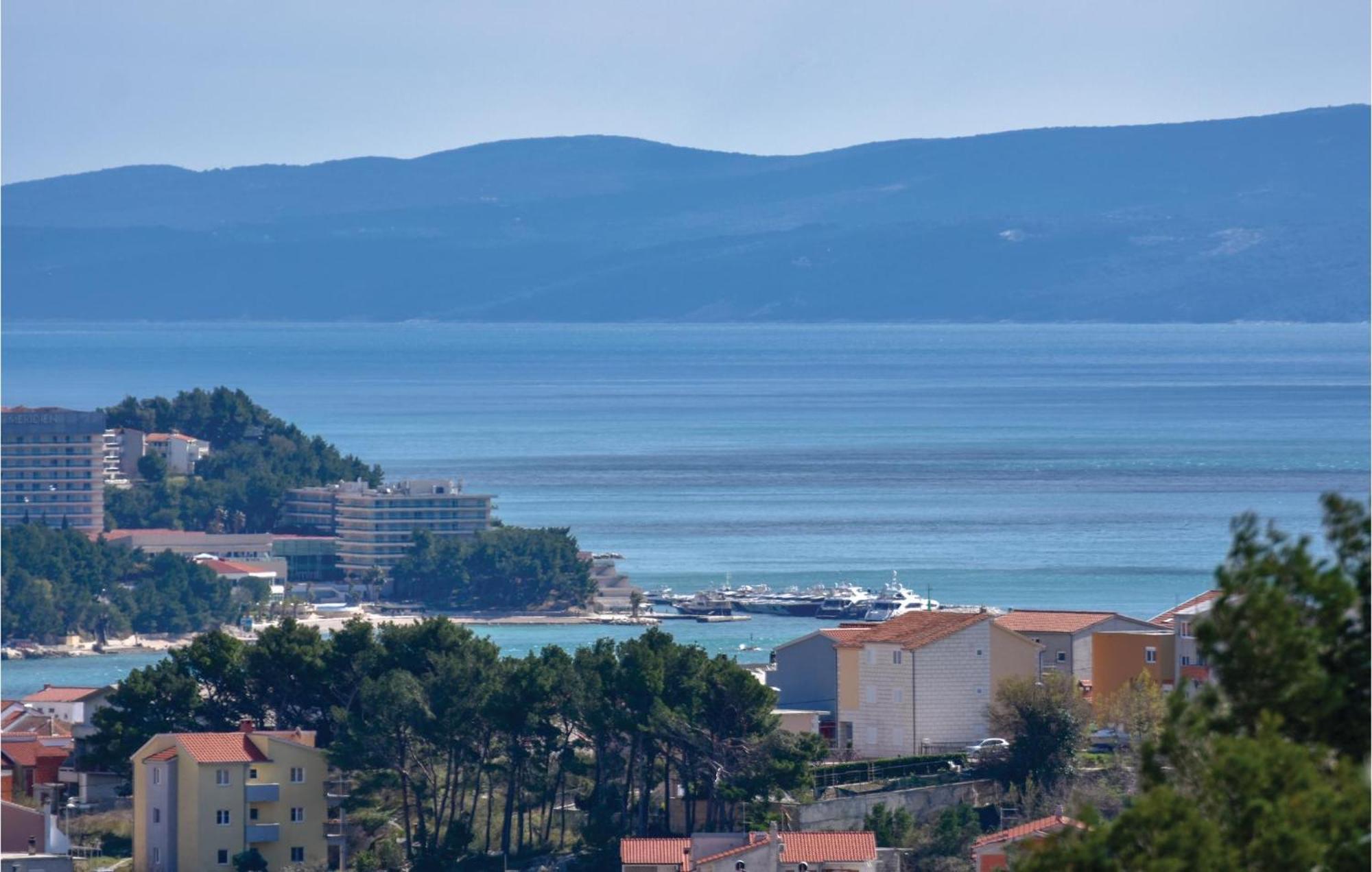 Lovely Home In Split With Jacuzzi Esterno foto