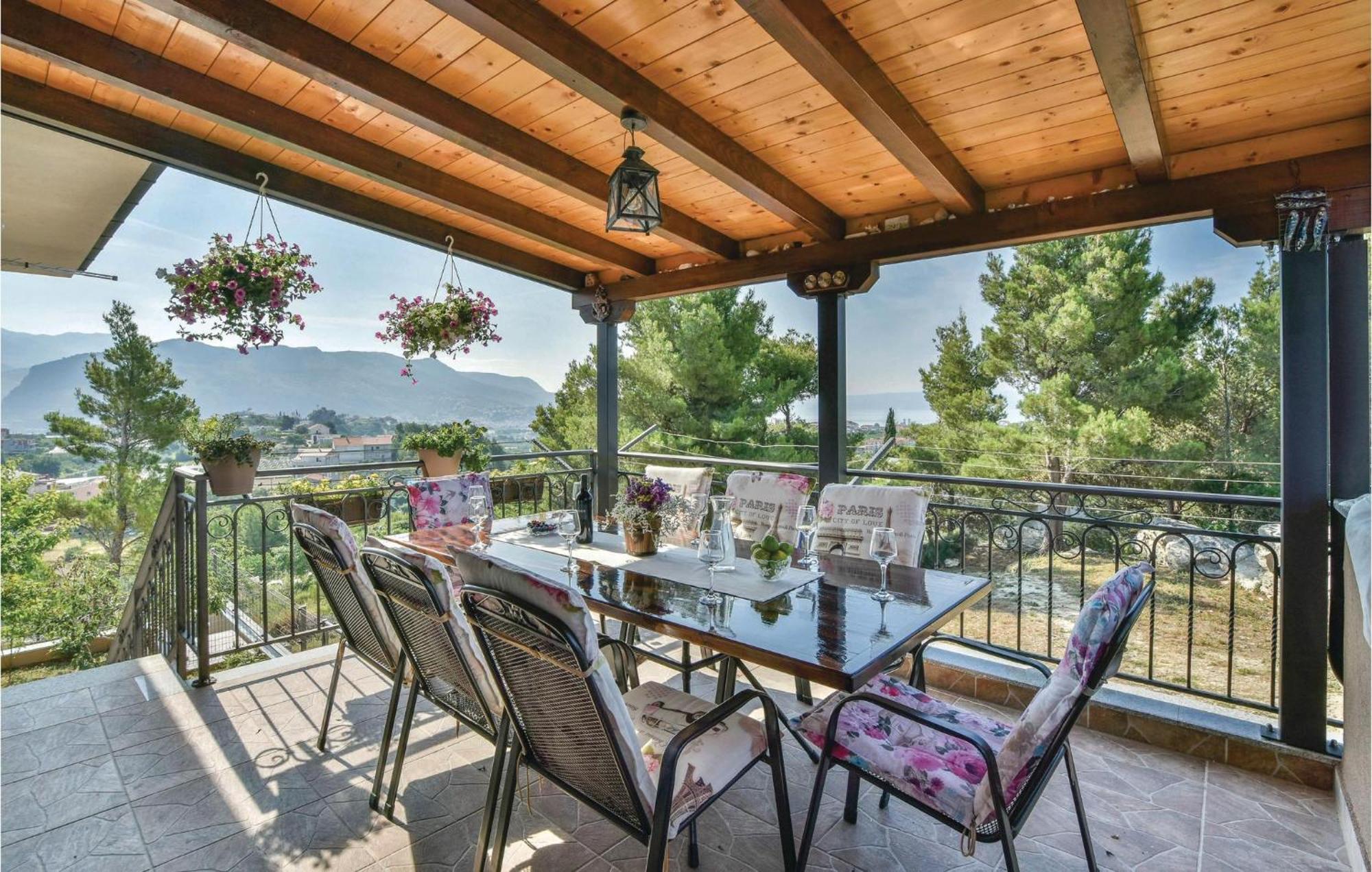 Lovely Home In Split With Jacuzzi Esterno foto